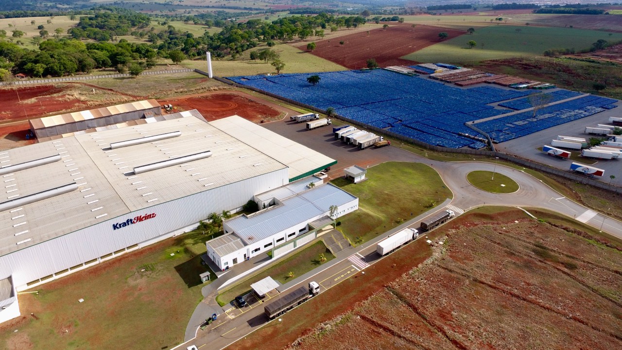 Kraft Heinz investe R$ 380 milhões em nova fábrica no Brasil