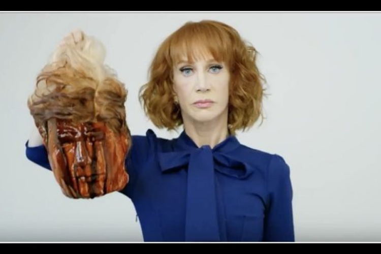 Kathy Griffin posta imagem contra Donald Trump