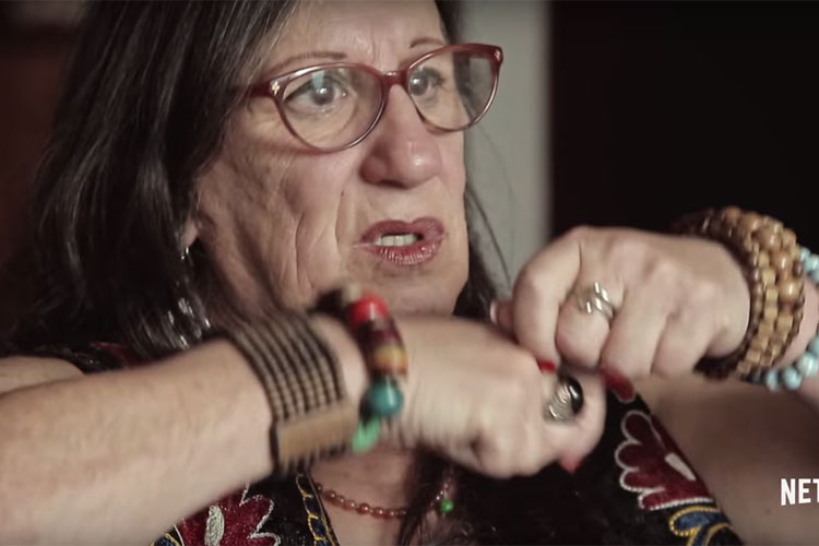 Documentário desnuda intimidade de Laerte: ‘Hora de tirar o véu’