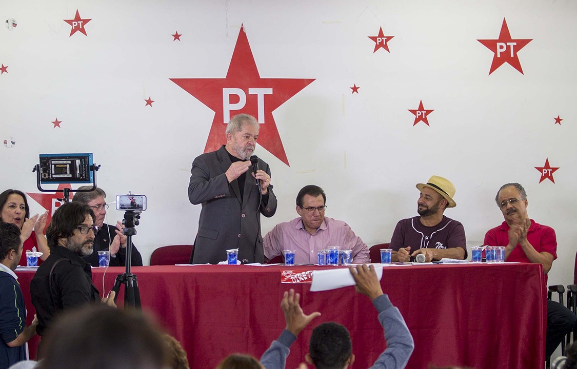 Ex-presidente Lula participa da posse do diretório municipal do PT de São Bernardo do Campo