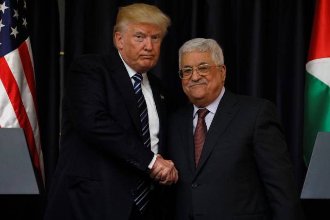 Trump e Abbas se encontram em Belém, na Cisjordânia