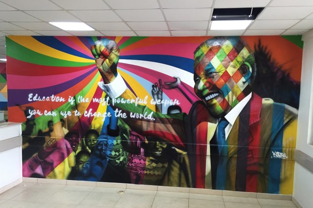 Mural Mandela de Eduardo Kobra, em Malawi, na África