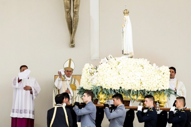 Papa Francisco canoniza crianças de Fátima em Portugal