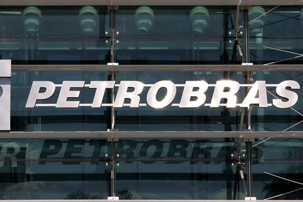 Logo da Petrobras na sede da estatal em Vitória, no Espírito Santo - 10/02/2017