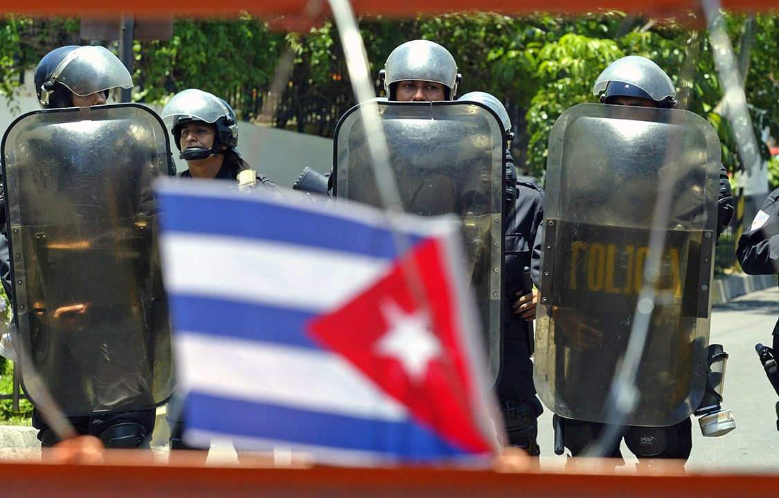 Polícia cubana, durante protestos do Dia do Trabalhador