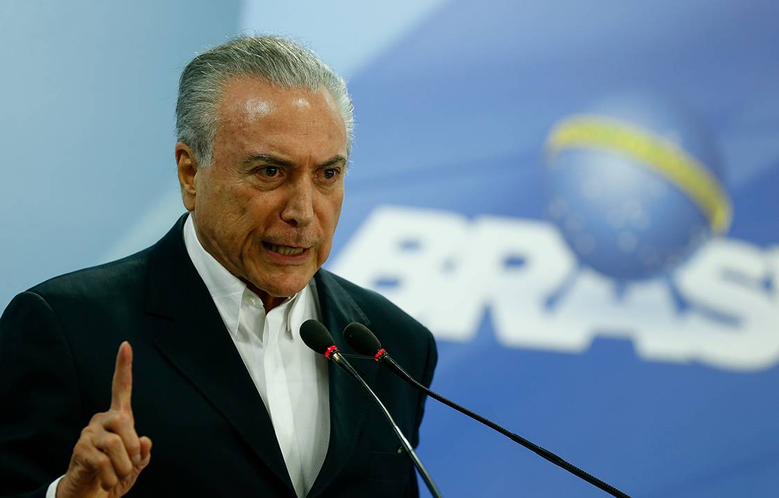Michel Temer, em novo pronunciamento, ameaça Joesley Batista e fala em suspensão de inquérito