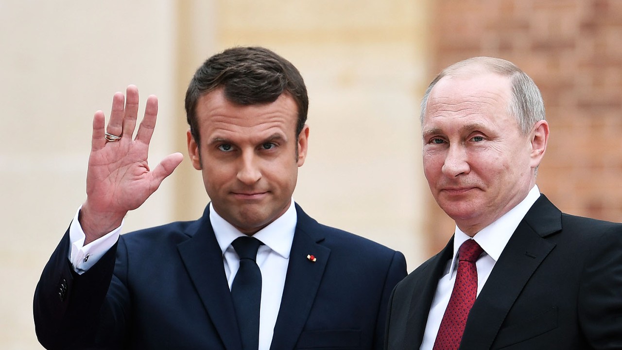 Emmanuel Macron e Vladimir Putin