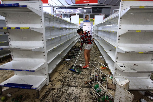 Supermercado foi saqueado no estado de Táchira, na Venezuela - 17/05/2017