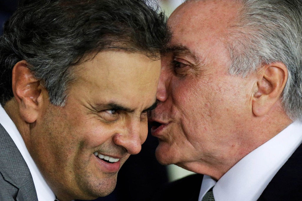 O presidente Michel Temer e o Senador Aécio Neves - 12/05/2016