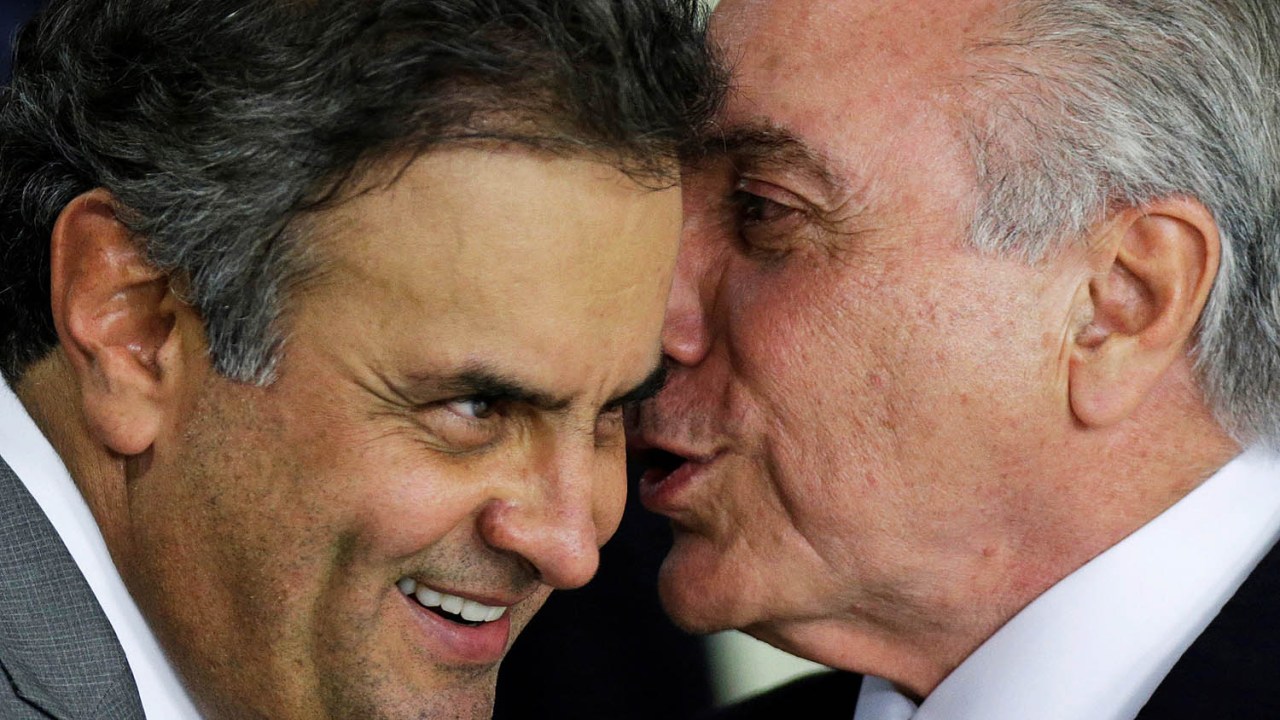 O presidente Michel Temer e o Senador Aécio Neves - 12/05/2016