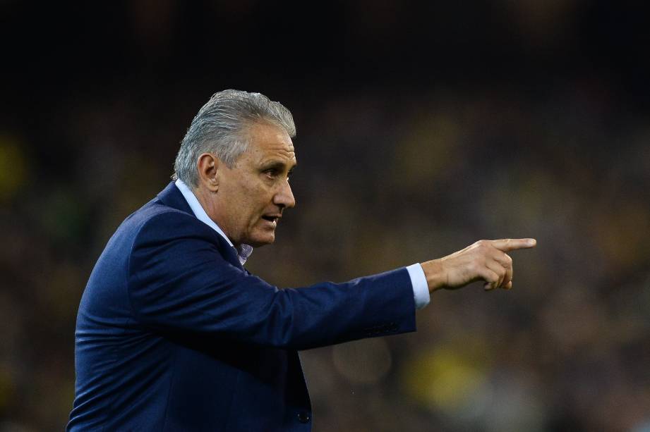 O técnico Tite durante amistoso da seleção brasileira contra a Austrália no Melbourne Cricket Ground em Melbourne - 13/06/2017