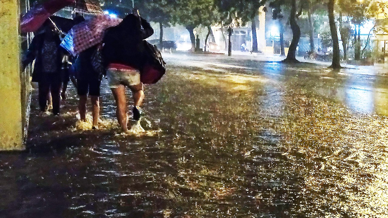 Chuva e alagamento no Rio de Janeiro