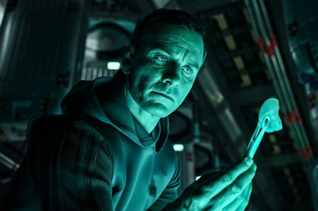 Michael Fassbender em ‘Alien: Covenant’