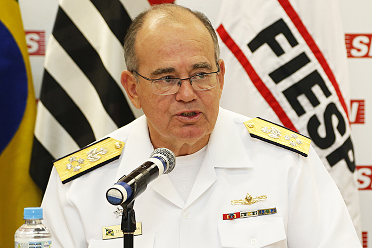 Almirante Eduardo Bacelar Leal Ferreira.
