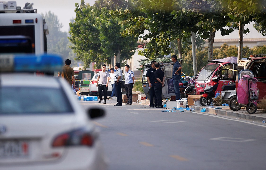 Peritos investigam explosão em uma escola de jardim de infância, na província de Jiangsu, na China