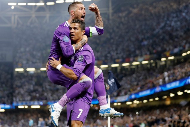 Cristiano Ronaldo do Real Madrid comemora o gol durante a partida contra a Juventus na final da Liga dos Campeões da Europa no Millenium Stadium, em Cardiff, no País de Gales - 03/06/2017