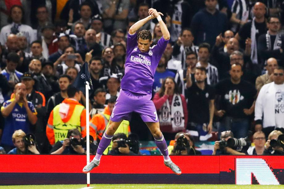 Cristiano Ronaldo do Real Madrid comemora o gol durante a partida contra a Juventus na final da Liga dos Campeões da Europa no Millenium Stadium, em Cardiff, no País de Gales - 03/06/2017