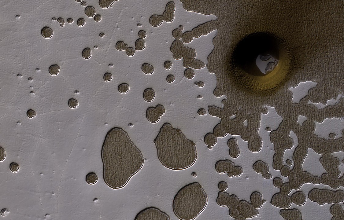 Marte: imagem feita pela missão Mars Reconnaissance Orbiter (MRO), da Nasa, no hemisfério Sul de Marte