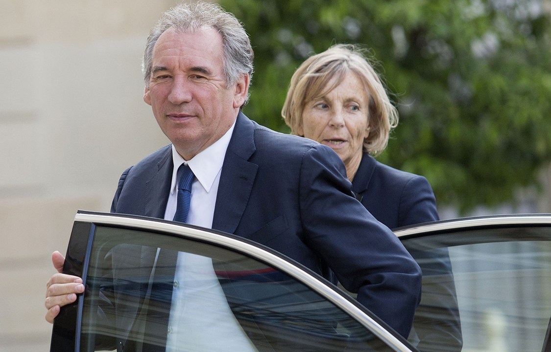 François Bayrou e Marielle de Sarnez no Palácio Elysée, em Paris, França