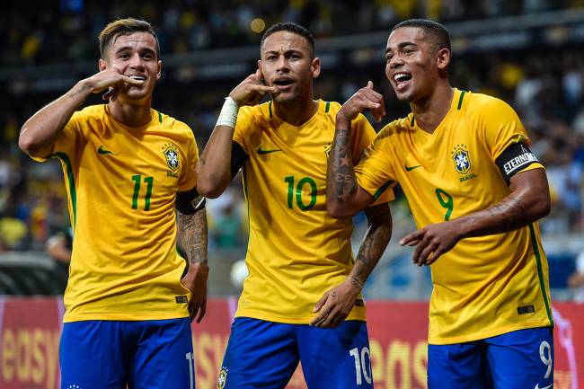 Philippe Coutinho, Neymar e Gabriel Jesus, durante jogo contra Argentina, válido pelas qualificatórias da Copa do Mundo Rússia, em Belo Horizonte, Minas Gerais