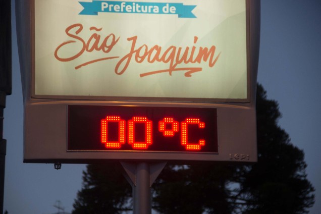 Termômetro registra 0ºC em São Joaquim, na serra catarinense - 20/06/2017