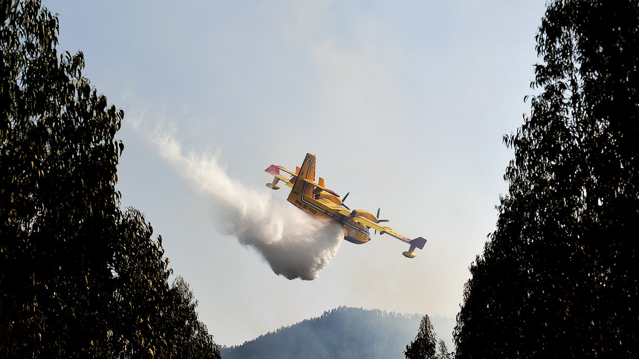 PORTUGAL - Avião - Incêndio florestal