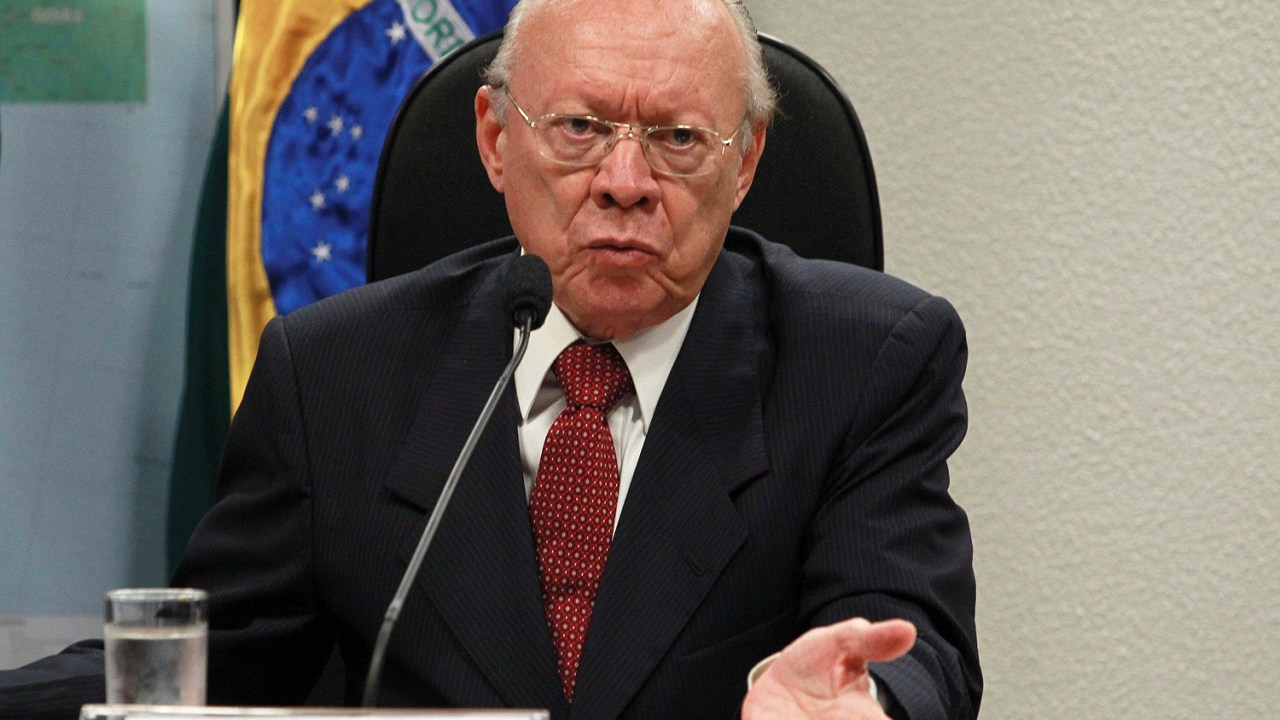 O senador João Aberto Souza (PMDB-MA)