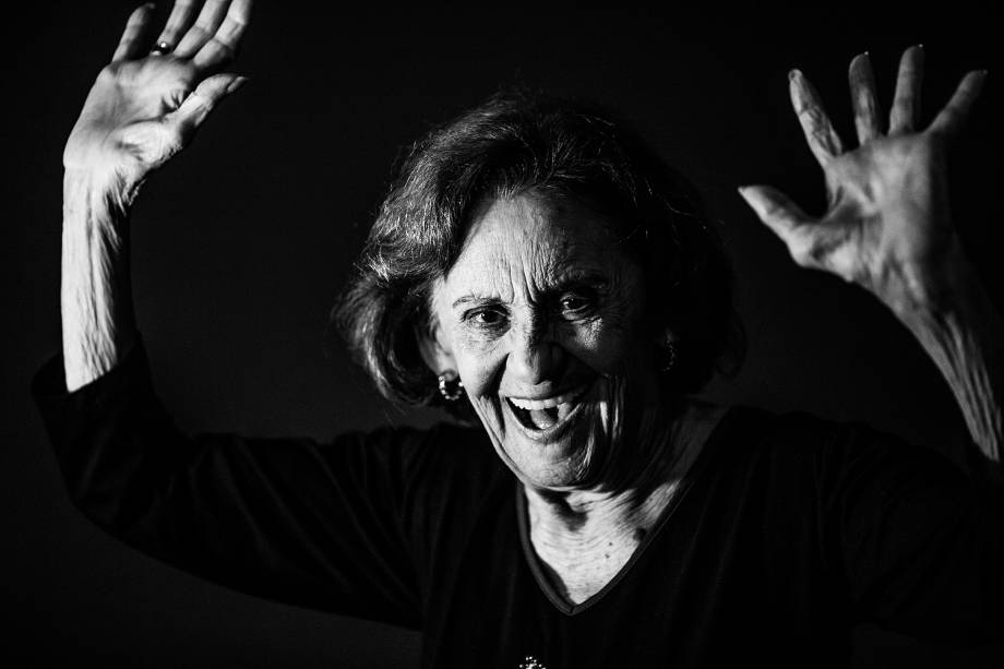 A atriz Laura Cardoso em entrevista ao site de VEJA - 02/06/2017