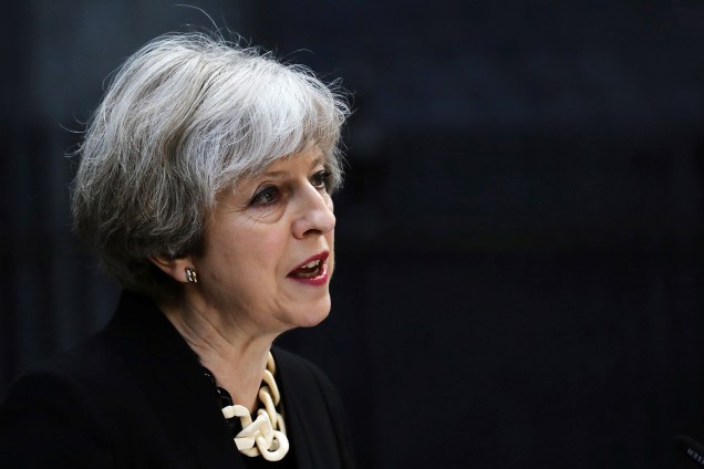 Primeira-ministra britânica Theresa May fala sobre o atentado de sábado (03/06/2017), em Londres