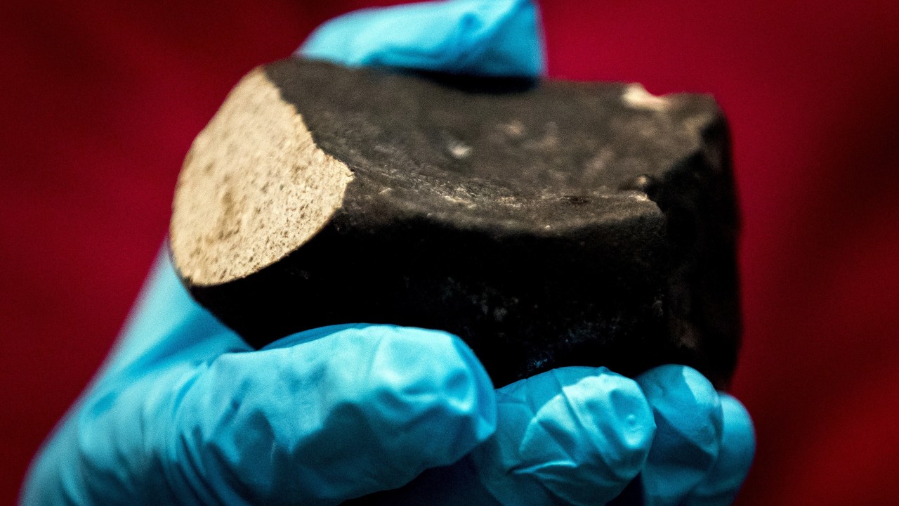 Meteorito de 4,5 bilhões de anos encontrado na Holanda