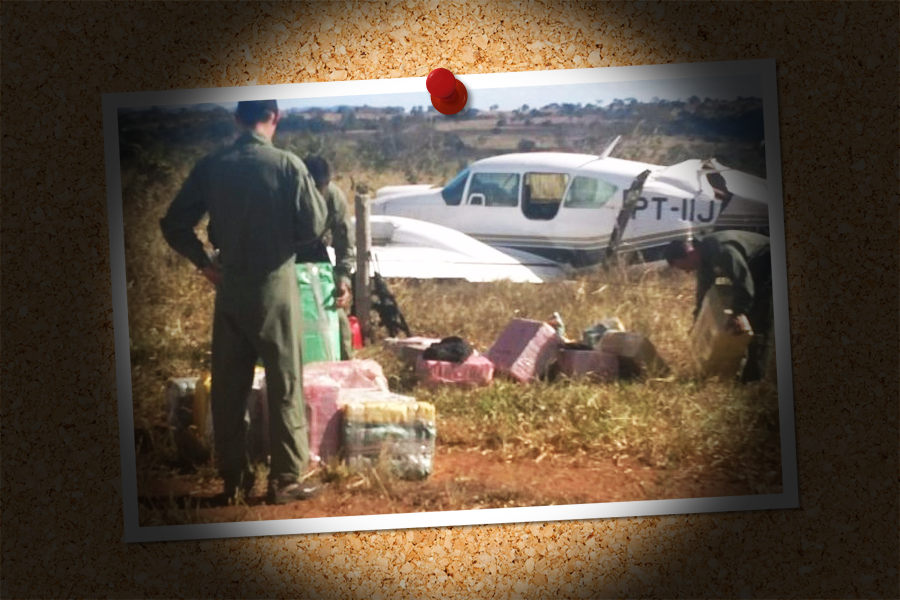 Avião carregado de cocaína interceptado em Goiás