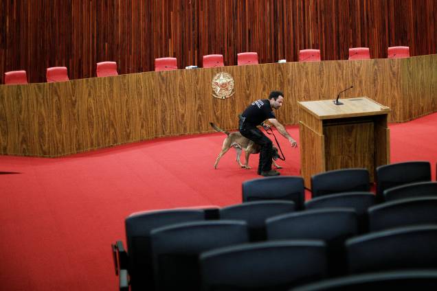 Vista do Plenário do TSE (Tribunal Superior Eleitoral), onde ocorrerá o julgamento da chapa Dilma/Temer - 06/06/2017