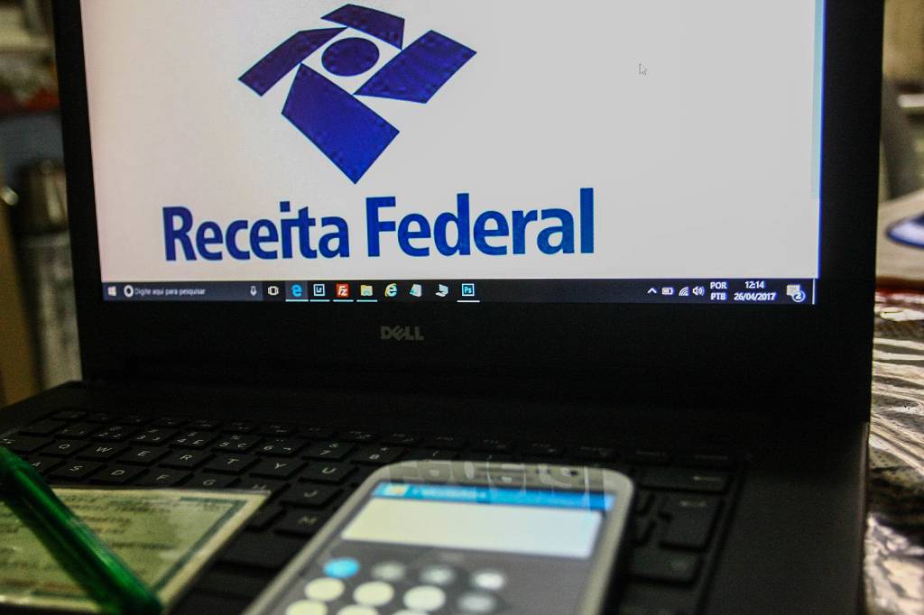 Falta de correção na tabela de IR gera defasagem de 95%