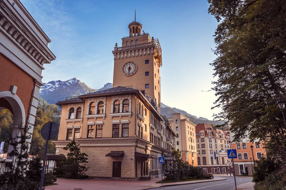 A cidade de Sochi no Mar Negro (Rússia)