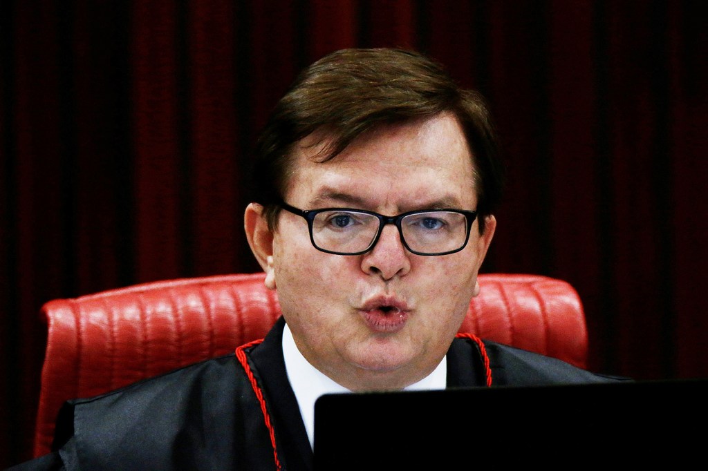 O relator Herman Benjamin durante o julgamento da Chapa Dilma/Temer no TSE em Brasília - 06/06/2017