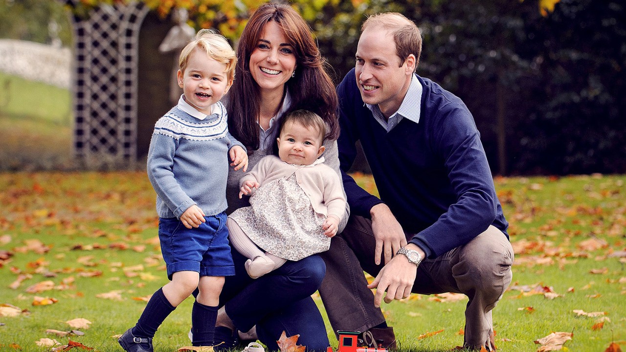 Kate Middleton, príncipe William e seus filhos George e Charlotte