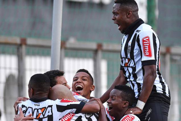 Gol do Fred do Atlético Mineiro durante partida contra o Cruzeiro, válida pela 11º rodada do Campeonato Brasileiro 2017, realizada no estádio Independência, em Belo Horizonte (MG) - 02/07/2017 Gol do Fred do Atlético Mineiro durante partida contra o Cruzeiro, válida pela 11º rodada do Campeonato Brasileiro 2017, realizada no estádio Independência, em Belo Horizonte (MG) - 02/07/2017