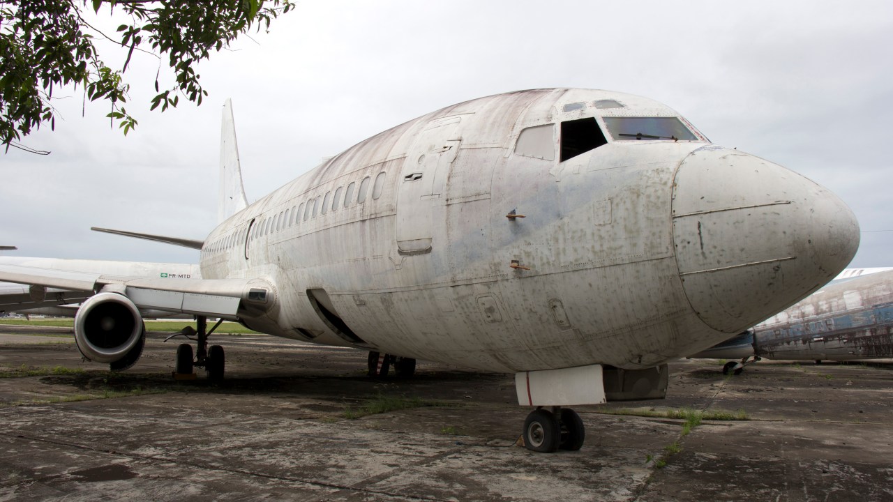 Aeronave aposentada da Lufthansa em Fortaleza