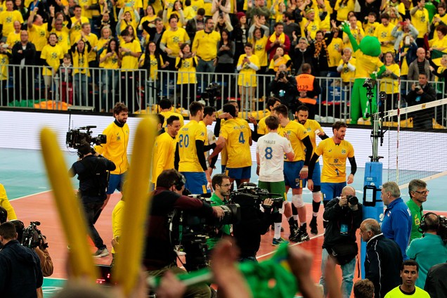 Russia e Brasil disputam partida nas fases finais da Liga Mundial de Vôlei, na Arena da Baixada, em Curitiba - 06/07/2017