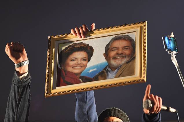 Protesto em apoio ao ex presidente Luiz Inácio Lula da Silva e pela Democracia, na Avenida Paulista, em São Paulo (SP) - 20/07/2017 Protesto em apoio ao ex presidente Luiz Inácio Lula da Silva e pela Democracia, na Avenida Paulista, em São Paulo (SP) - 20/07/2017