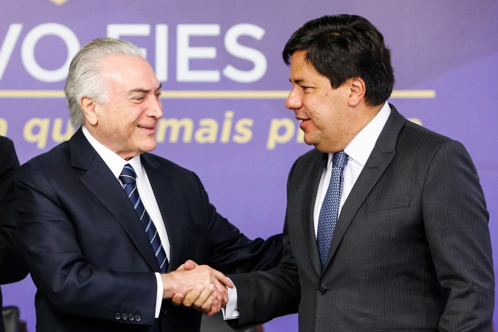 SOZINHO - O ex-juiz em Brasília: isolado politicamente, o senador paranaense diz que confia na Justiça