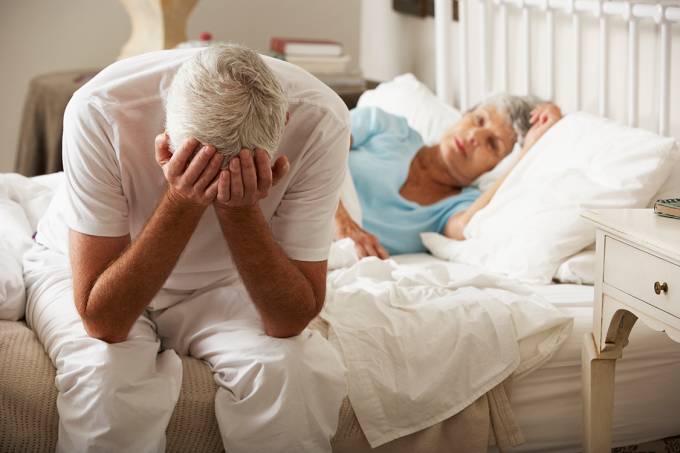 Descubre el número de horas de sueño recomendadas para la salud a partir de los 50 años