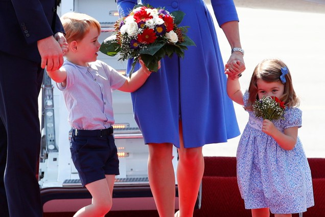 Príncipe George e princesa Charlotte, juntos de seus pais, Príncipe William e Duquesa Catherine, chegam em Berlim, na Alemanha - 19/07/2017