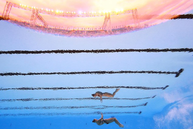 Equipe canadense de nado sincronizado se apresenta no 17° Campeonato Mundial de Nado Sincronizado em Budapeste, na Hungria - 14/07/2017