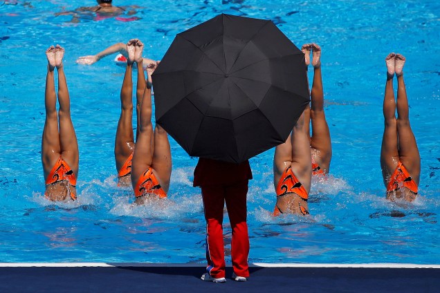 Equipe da Coreia do Norte faz treino antes da competição no Campeonato Mundial de Esportes Aquáticos, em Budapeste, na Hungria - 18/07/2017
