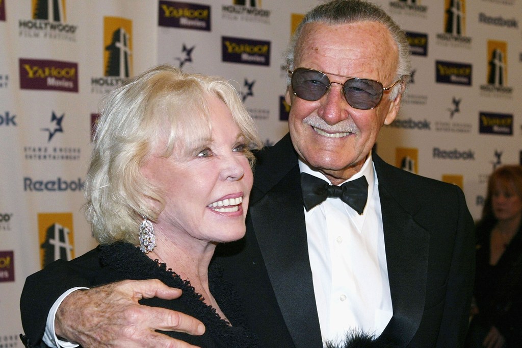 Stan Lee e sua esposa Joan