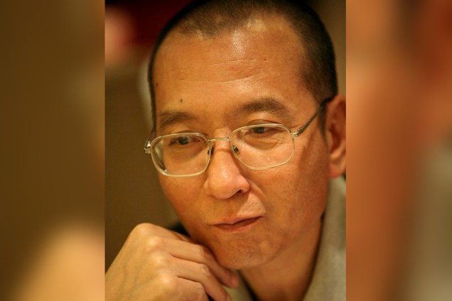 Foto de dissidente chinês Liu Xiaobo, divulgada pela sua família