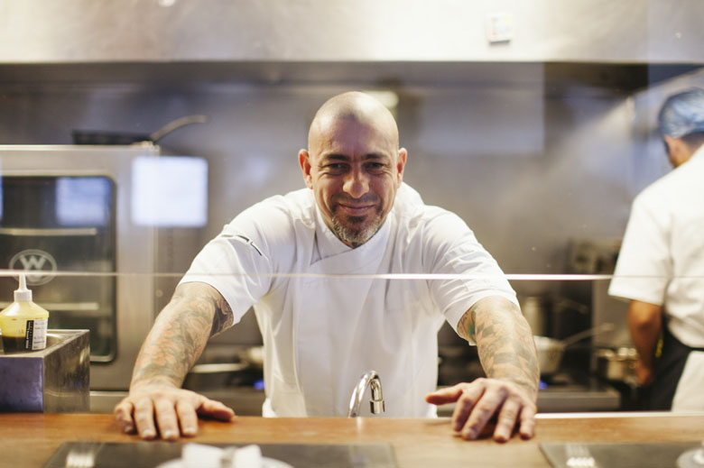 Henrique Fogaça se pronuncia após desabamento em restaurante em São Paulo