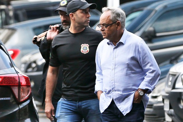 Lélis Teixeira, presidente da Fetranspor, preso durante a Operação Ponto Final, chega à sede da Polícia Federal no Rio de Janeiro - 03/07/2017