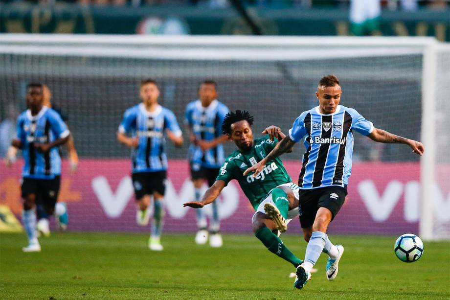 Partida entre Palmeiras e Grêmio válida pelo Campeonato Brasileiro 2017, no estádio do Pacaembu em São Paulo - 01/07/2017